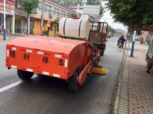 內(nèi)蒙古自治區(qū)興安盟公路管理局第三公路養(yǎng)護(hù)管理工區(qū)與我司共同研發(fā)出來新型的液壓傳動(dòng)掃路機(jī)